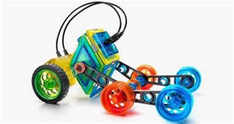 STEM Kits for Kids | STEM Toys for Kids | Stemlabs Builder kits for Kids