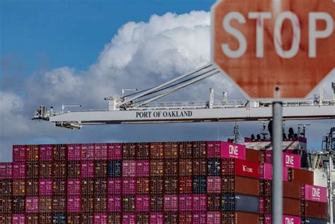 U.S. Trade Deficit Hits Record High on Pre-Tariff Drug Imports｜Daily News Digest｜2025-05-07｜web only