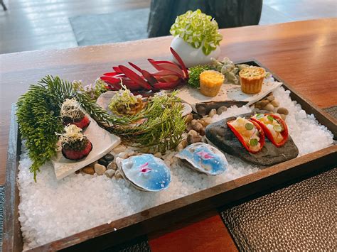 Review: Aubergine - Carmel