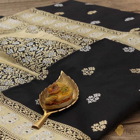 Black Pure Katan Silk Banarasi Handloom Saree - Tilfi