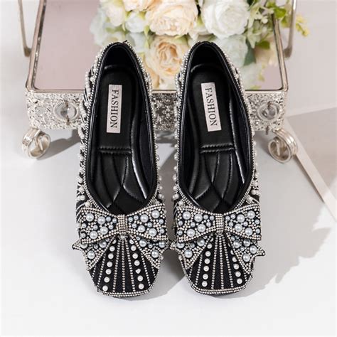 Miluxas Women's Rhinestone Flats Pointed Toe Low Heel Wedding Flats ...