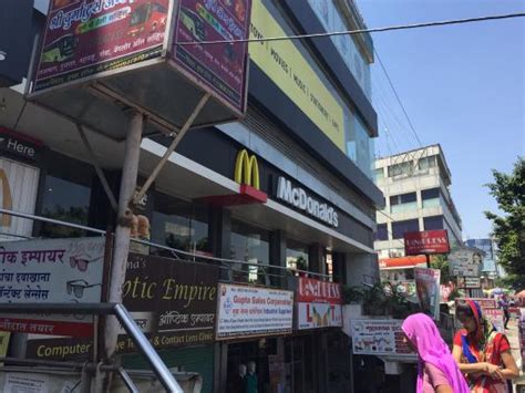 MCDONALD'S, Pune - Premier Plaza Mall Mumbai Pune Road Chinchwad East ...