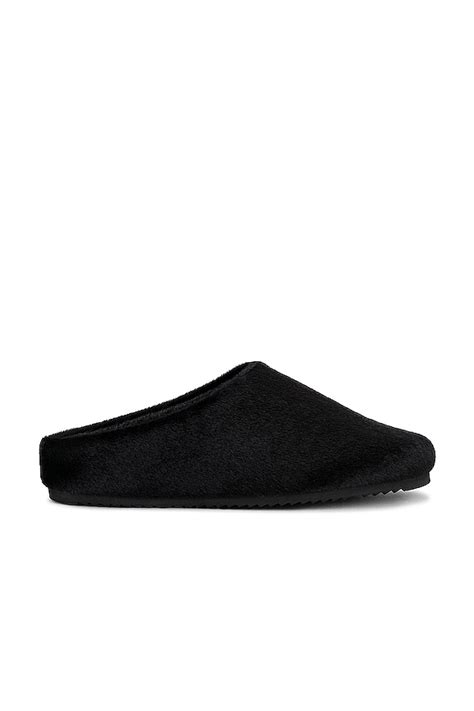 R0AM Pony Clog in Black | REVOLVE