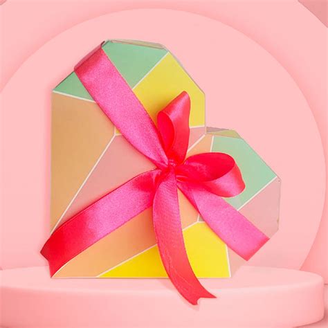 Magical Unicorn Gift Box with 1 Flat Hair Band, 4 Hair Bow Pins & 4 Mi ...