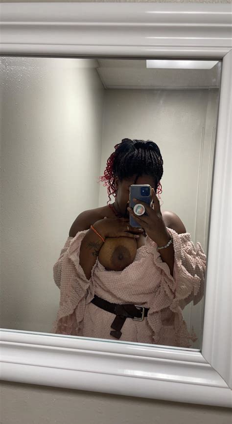 The Buttxxx mega booty backshots : r/EbonyBBW