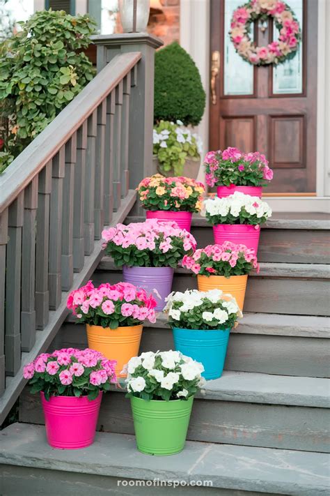 Front Porch Spring Decor 的图像结果