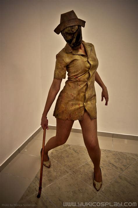 Silent Hill Nurse - Cosplay 2 | Silent hill nurse, Silent hill, Silent ...