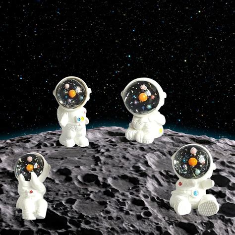 Buy SATYAM KRAFT Resin 1 Set (4 Pieces) Astronaut Figurines | Outer ...