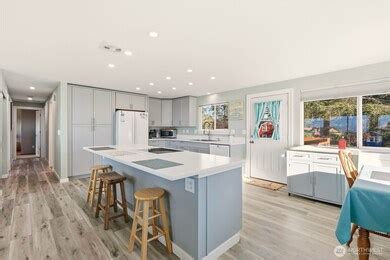 1975 Island View Rd, Oak Harbor, WA 98277 | Homes.com