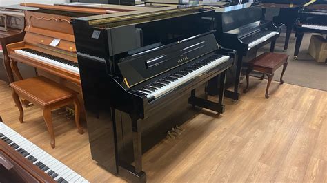 Yamaha U1 48″ 2003 Upright Piano | Worldwide Piano