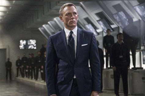 《007：生死交戰》最新預告出爐！丹尼爾克雷格龐德畢業作帥氣登場 | Vogue Taiwan