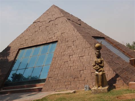 Fantastic Feathers: A day @ papyrus port resort, Hyderabad