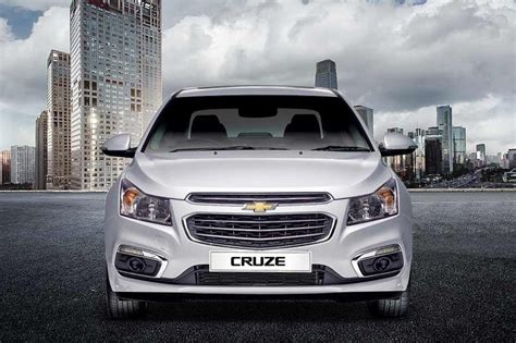 Chevrolet Cruze Features 的图像结果