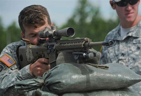 US SEALS vs. The Colectivos: Who will win the 'sniper war' between US ...