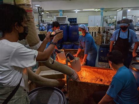 Laba Bersih Perusahaan Rokok Anjlok Mencapai 59,37 persen