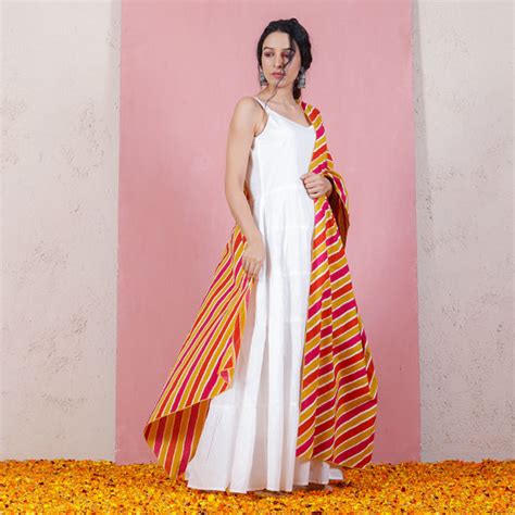 Buy Peach & Pink Leheriya Inspired Dupatta with White Tiered Dress ...