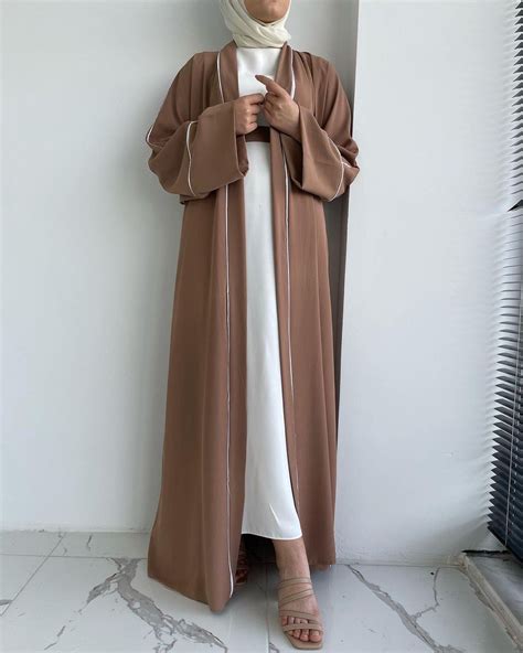 RUHI DOUBLE SHRUG ABAYA | WHITE TO GOLDEN