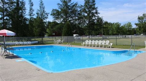 CAMPING POINTE TAILLON SAINTE-MONIQUE - Campground Reviews & Photos ...