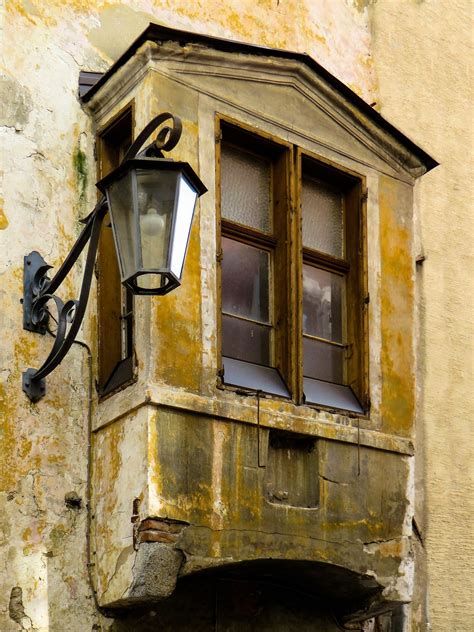 Image result for Picture Window That Capture a Feature Architectural