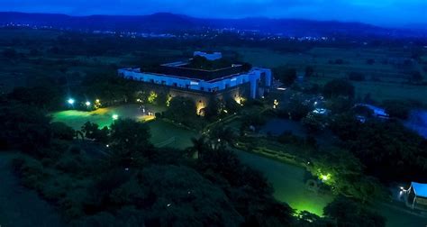 FORT JADHAVGADH - A GADH HERITAGE HOTEL (Pune) - Castle Reviews, Photos ...
