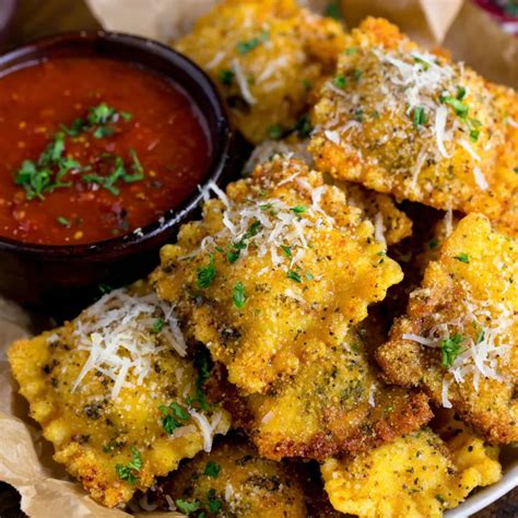 Crispy Cheese Ravioli with Marinara Dipping - Recipes by hannah