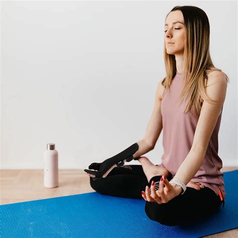 Carezoe Carpal Tunnel Wrist Brace Night Support, Resting India | Ubuy