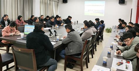 水机公司召开青年员工座谈会-江苏省水利机械制造有限公司