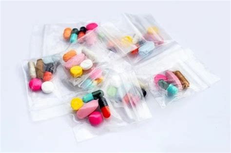 Resealable Plastic Bag - Biohazard Ziplock Bag Manufacturer from Rajkot