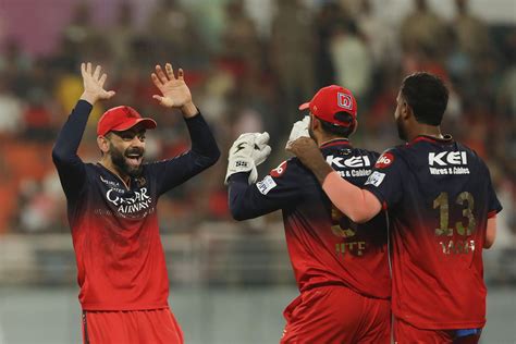 RCB teammates hilariously keep Swastik Chikara away from Virat Kohli ...