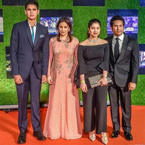 Who is Sachin Tendulkar's Daughter Sara Tendulkar?