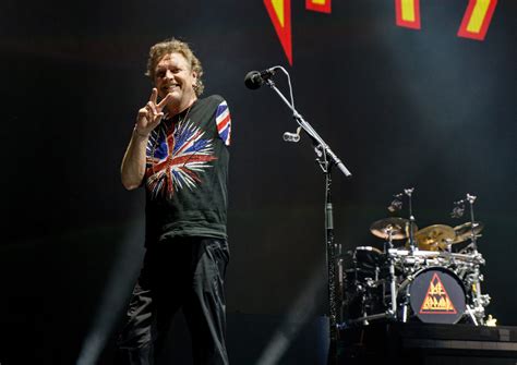 Def Leppard drummer Rick Allen has new solo art exhibition at Phipps ...