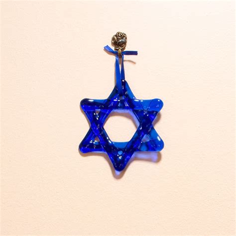 Star of David Glass Wall Hanging – Read & Rite