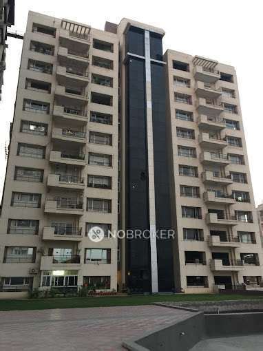 Suma Towers Somajiguda, hyderabad | Apartments/Flats - NoBroker