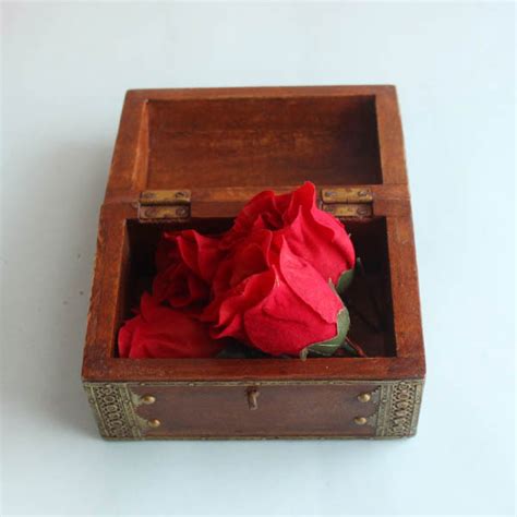 Send Valentine Surprise Box Online - VL20-95043 | Giftalove