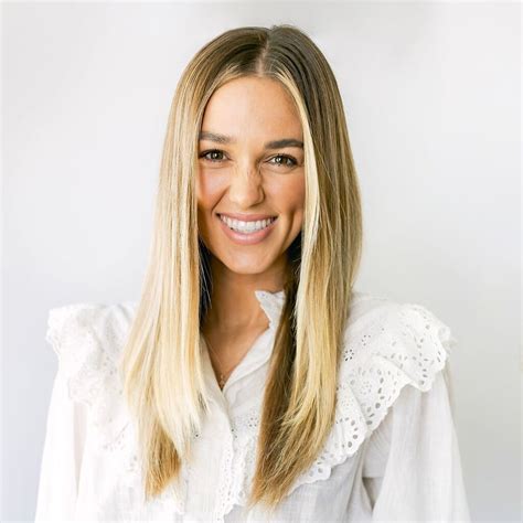 Amazon.in: Sadie Robertson Huff: books, biography, latest update