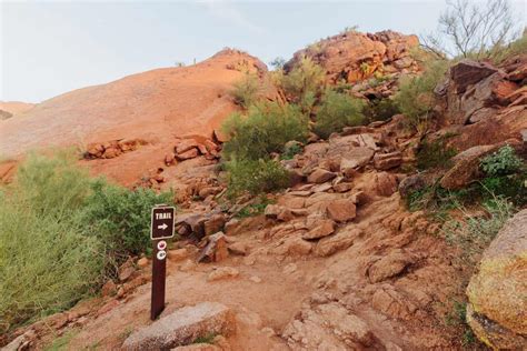 Hiking Camelback Mountain, AZ: Echo Canyon vs Cholla Trail - Jared's ...