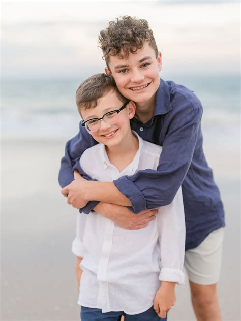 Family Beach Photos in Garden City Beach SC - Pasha Belman