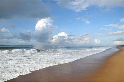 Puri Beach, Orissa - TimesTravel