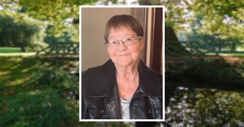 Obituary Galleries | Neta Brown | Rose & Quesenberry Funeral Chapels