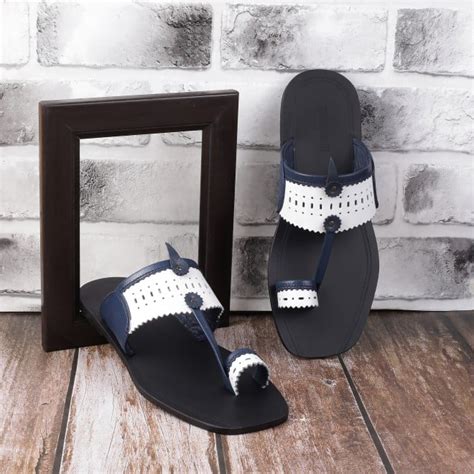 Ethnic Shoes for Mens - Buy Ethnic Footwear for Men online | Mochi Shoes