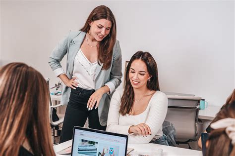 3 Tips for Anyone Looking for a Job in Public Relations