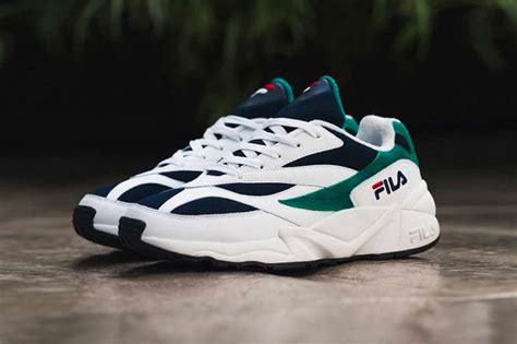 Fila venom on sale low white
