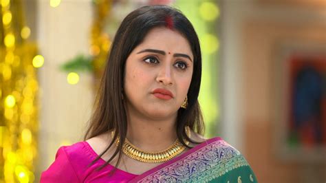 Watch Tumii Je Amar Maa Season 1 Episode 244 : Arohi Finds Evidence ...