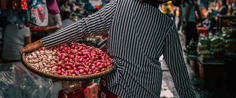 Two Different Local Market 的图像结果