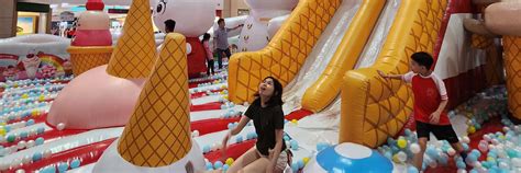 West Mall Christmas Event (Sugar Rush) - Klook India