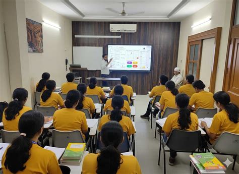 How TOPPER’S Organised Teaching System Ensures Student Success | TOPPERS