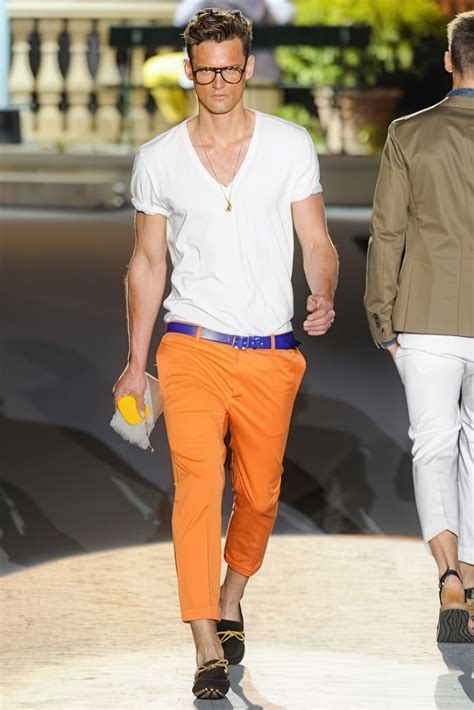 21 Men Outfits With Orange Pants - Styleoholic