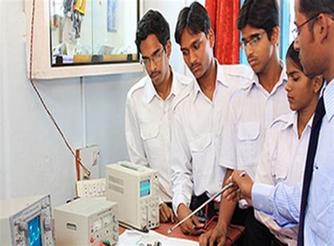 Rajiv Gandhi Aviation Academy: Overview and Aviation Training Programs