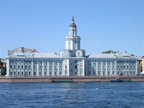 Академия Наук в Санкт-Петербурге. История и современность