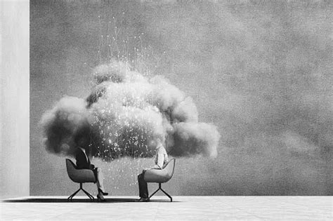 Black and White Tech 的图像结果